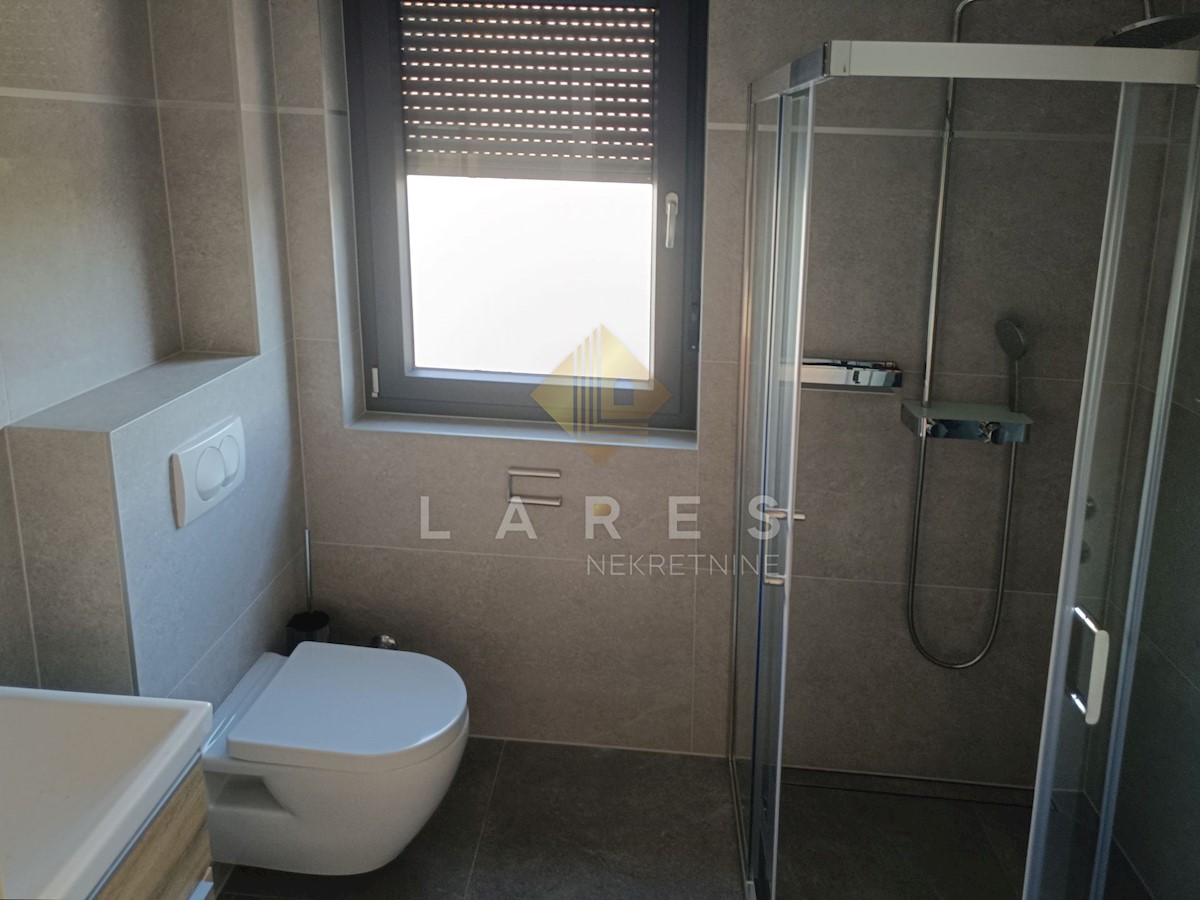 Appartamento Petrčane, Zadar - Okolica, 112m2