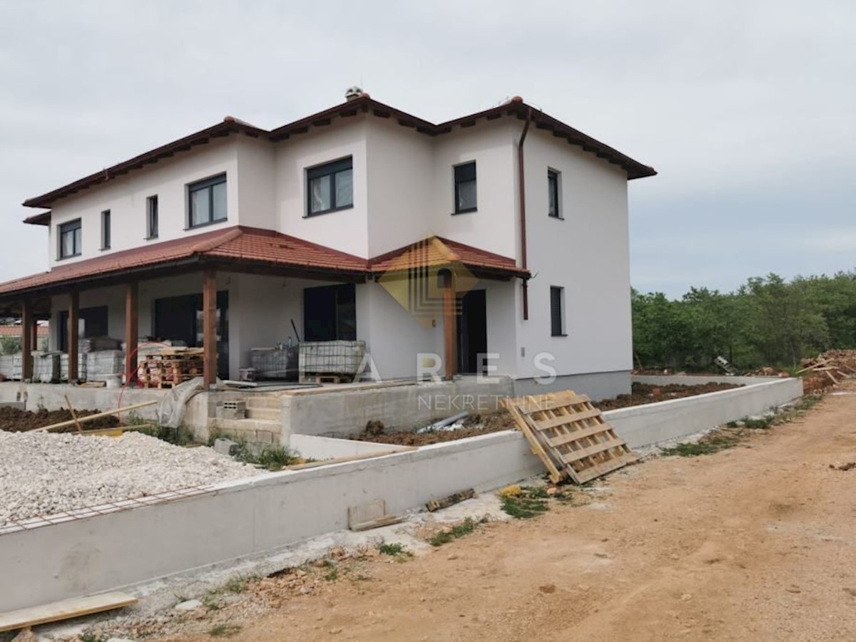 Casa Murvica, Poličnik, 241m2