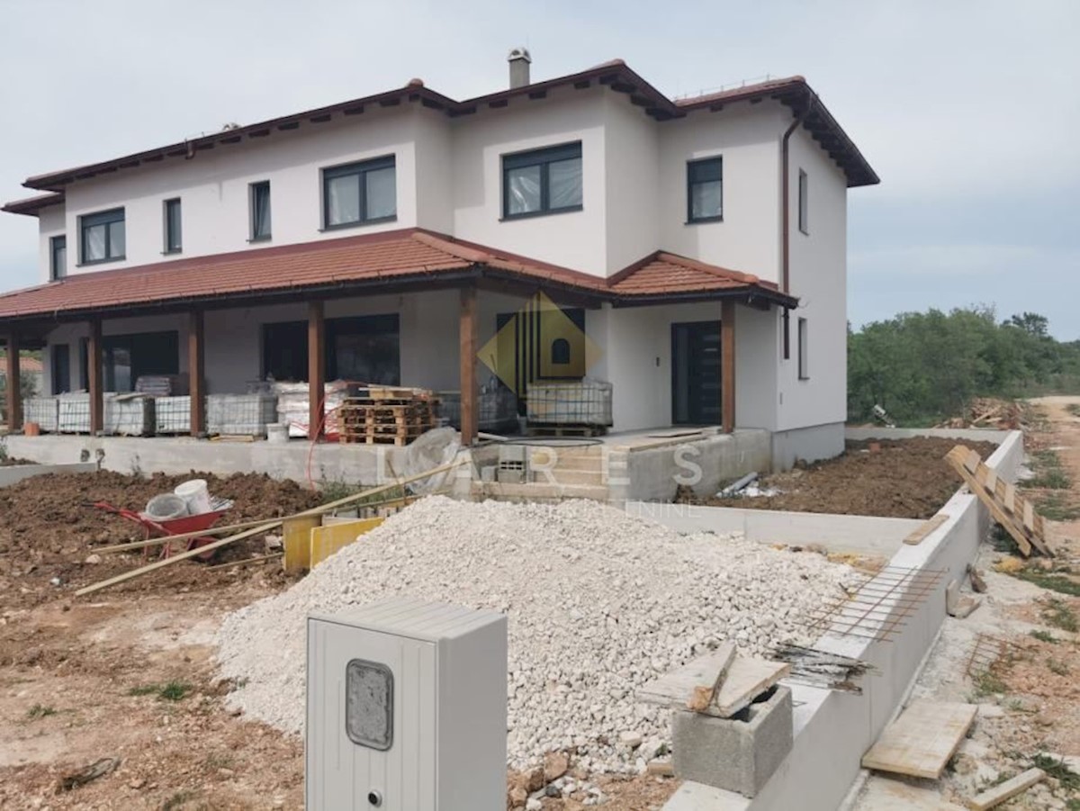 Casa Murvica, Poličnik, 241m2