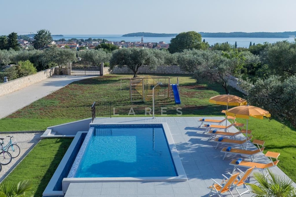 Casa Fažana, 180m2