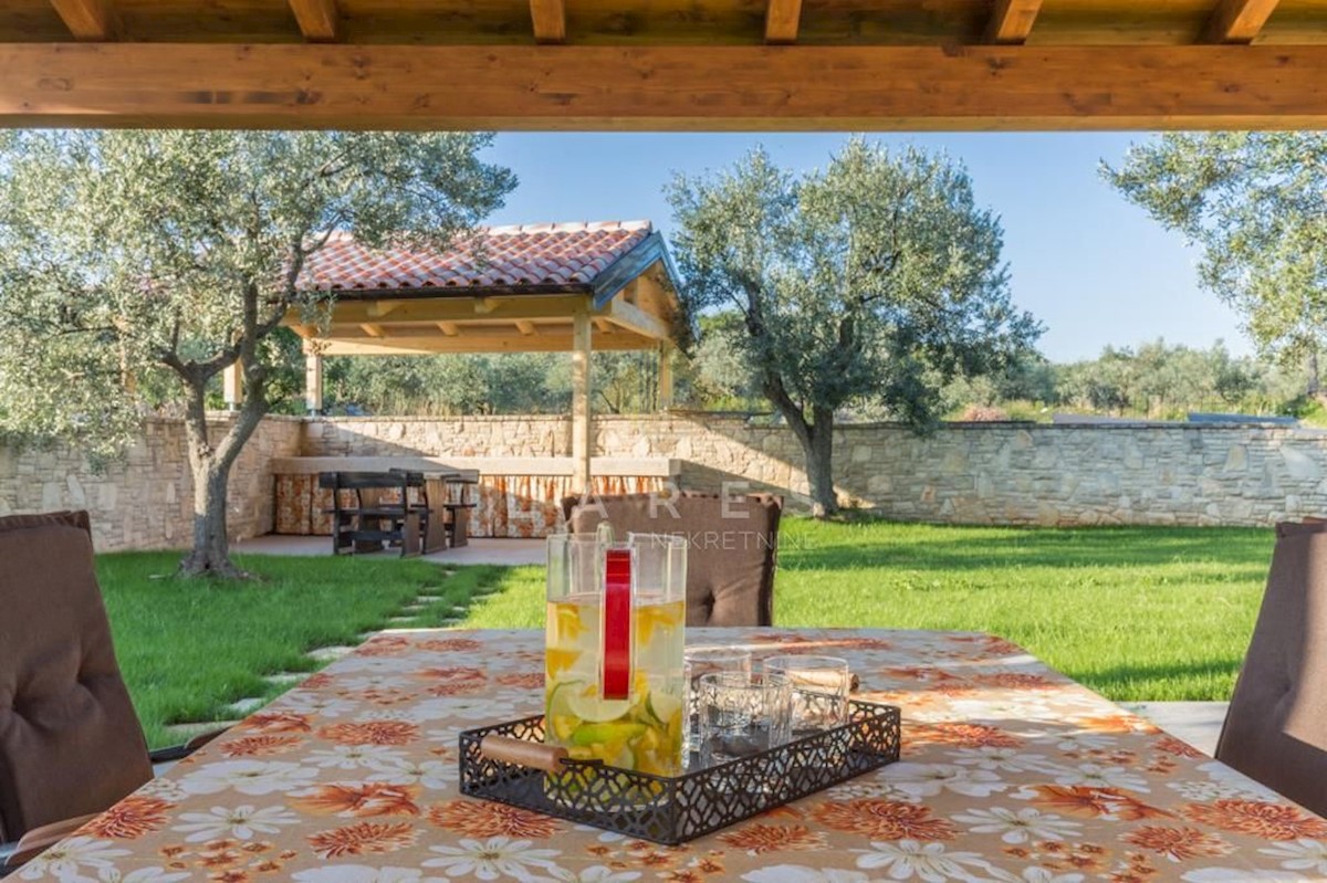 Casa Fažana, 180m2