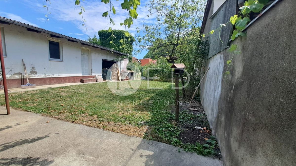 Casa Arslanovci, Požega, Ulica Brune Bušića, 180m2