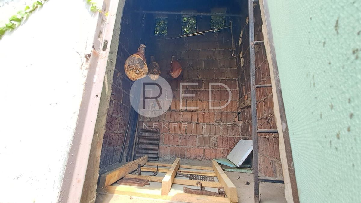 Casa Arslanovci, Požega, Ulica Brune Bušića, 180m2