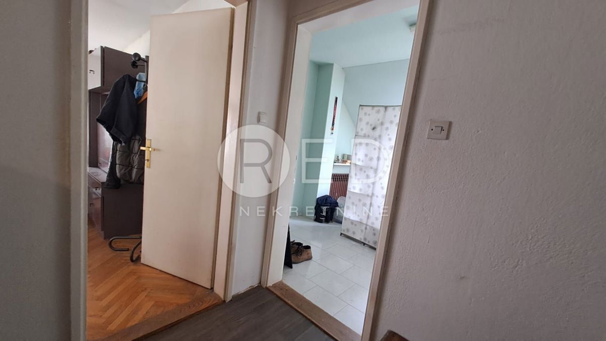 Casa Arslanovci, Požega, Ulica Brune Bušića, 180m2