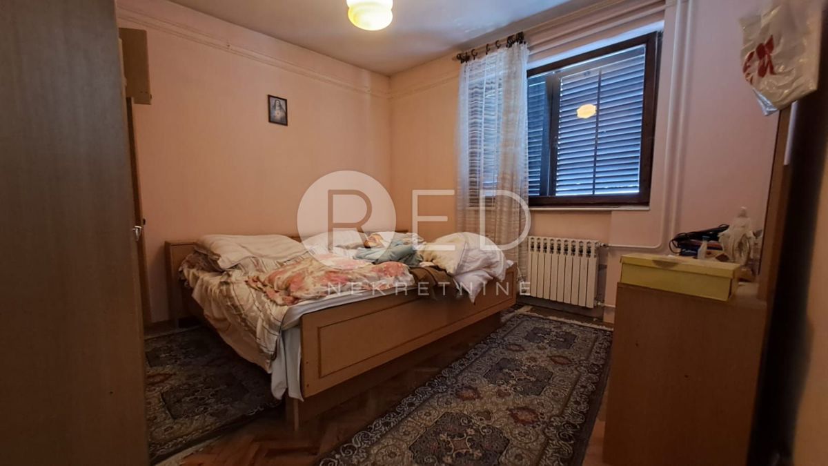 Casa Arslanovci, Požega, Ulica Brune Bušića, 180m2