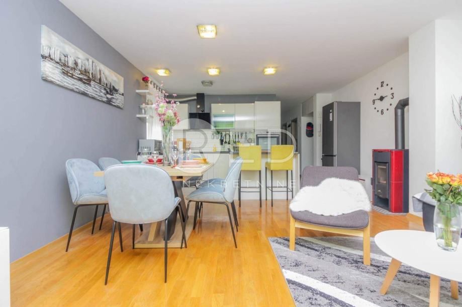 Appartamento Plovanija, Zadar, Nikole Tesle, 81m2