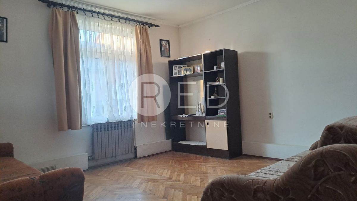 Casa Glavica, Požega, Ante Starčevića, 341m2