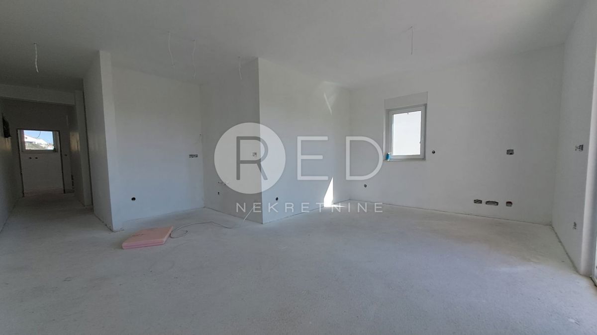 Appartamento Vodice, Zatonska, 100m2