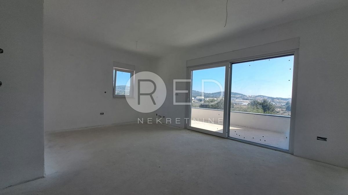 Appartamento Vodice, Zatonska, 100m2