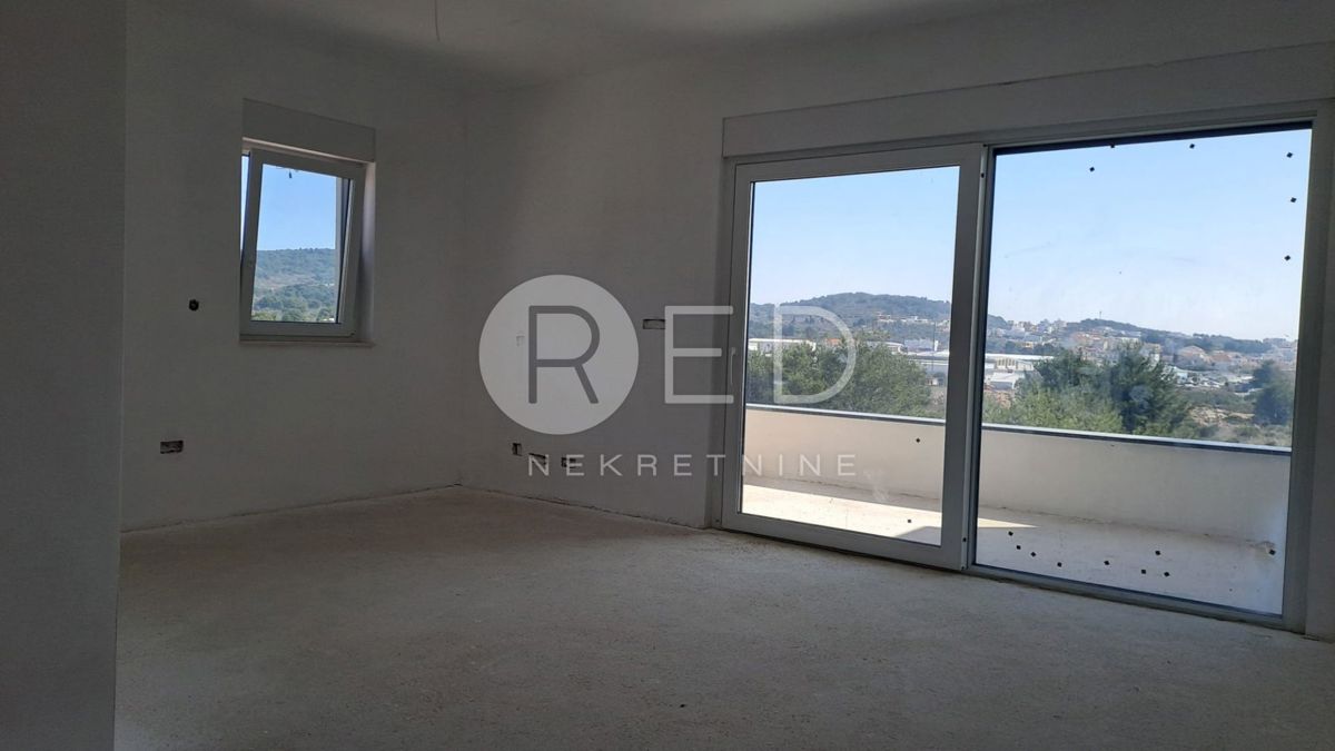 Appartamento Vodice, Zatonska, 100m2