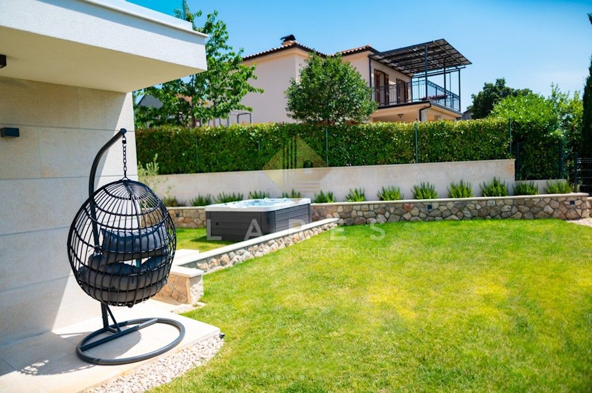 Casa Malinska, Malinska-Dubašnica, 156m2