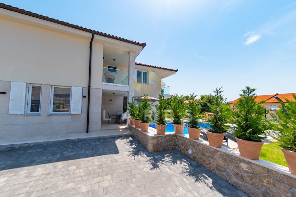 Casa Malinska, Malinska-Dubašnica, 156m2