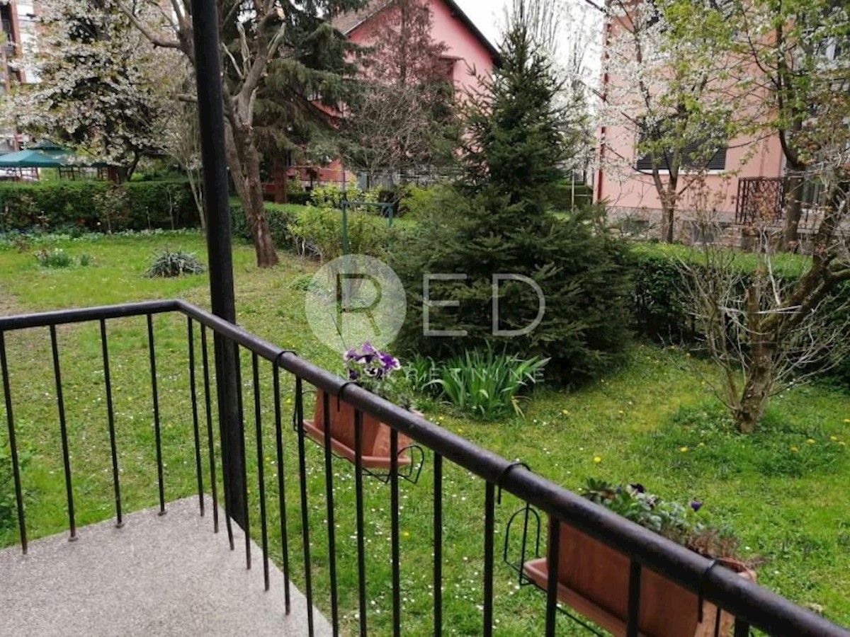 Appartamento Maksimir, Klovićeva ulica, 85m2