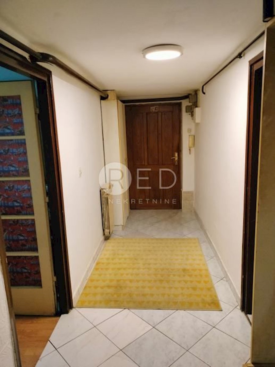 Appartamento Maksimir, Klovićeva ulica, 85m2