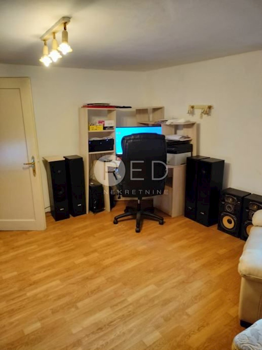 Appartamento Maksimir, Klovićeva ulica, 85m2