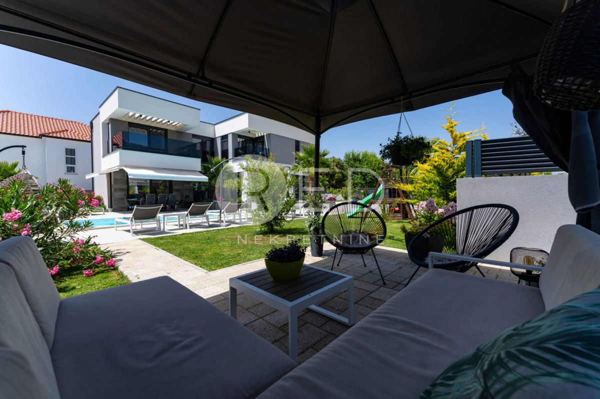 Casa Zaton, Nin, 220m2