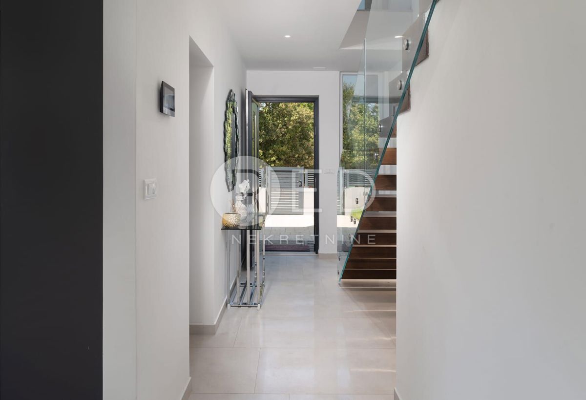 Casa Zaton, Nin, 220m2