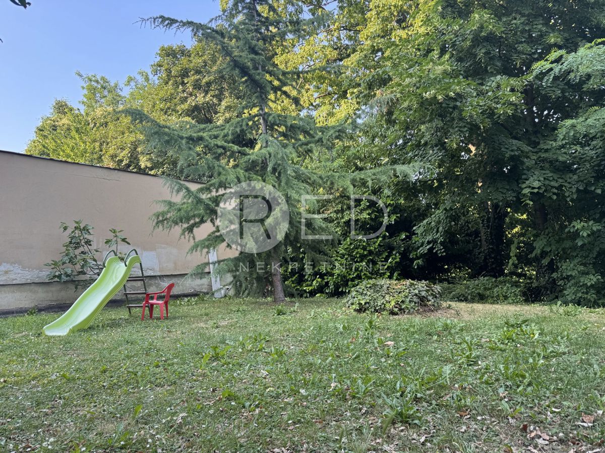 Appartamento Tuškanac, Gornji Grad - Medveščak, DUBRAVKIN PUT, 26m2