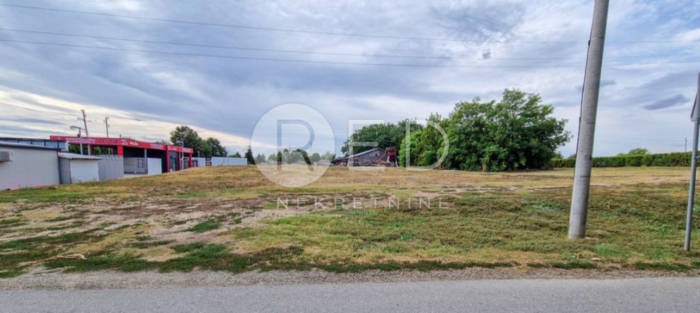 Terreno Kneževi Vinogradi, 2.962m2