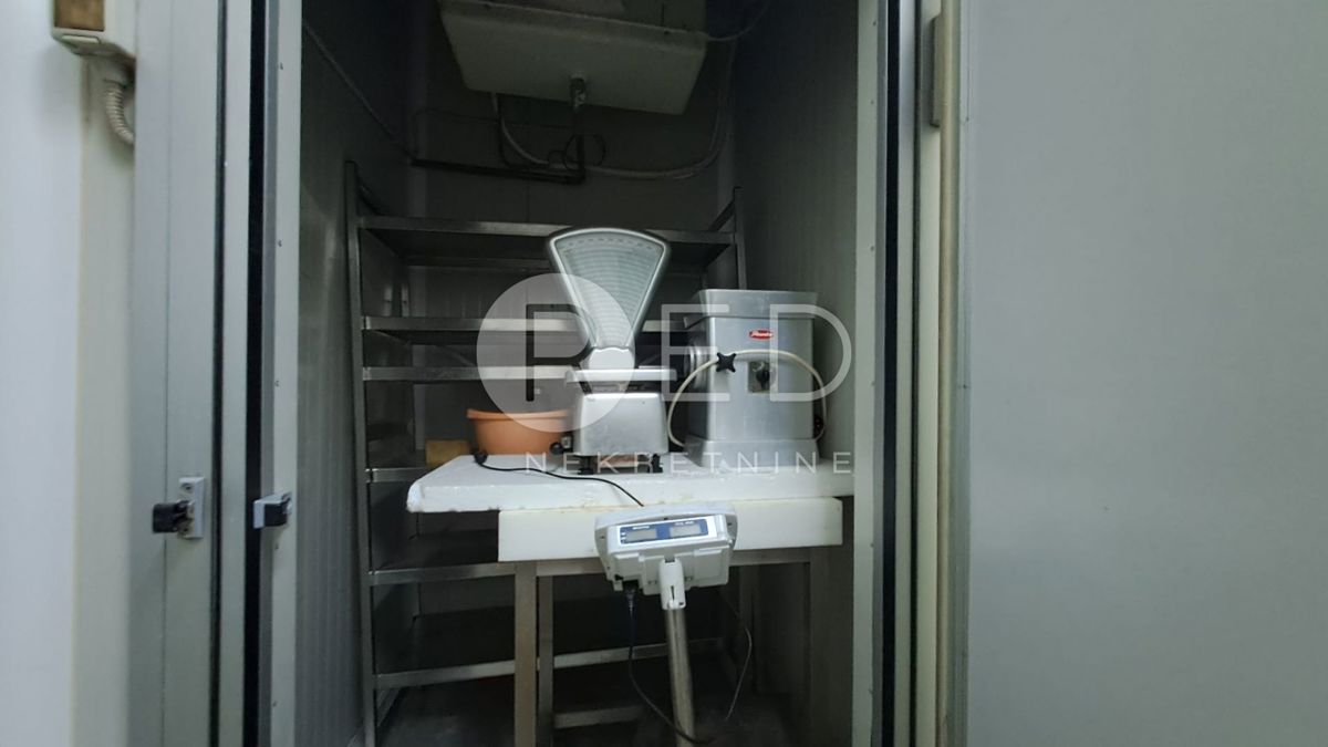 Commerciale Centar, Požega, 176m2