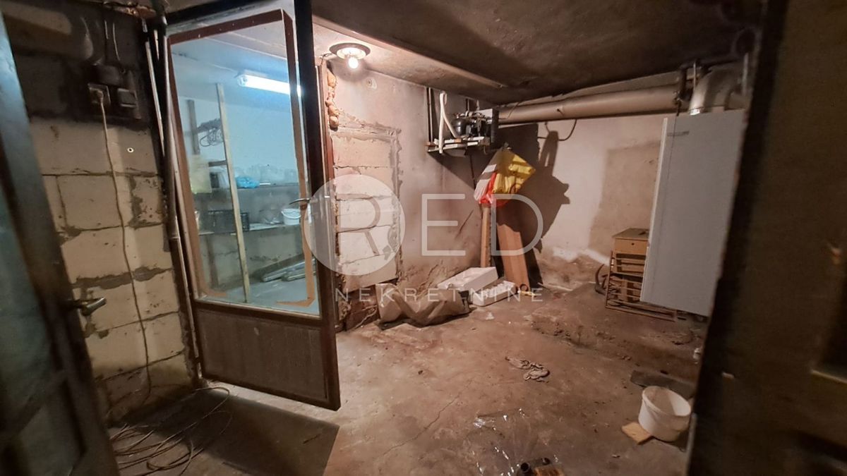 Commerciale Centar, Požega, 176m2