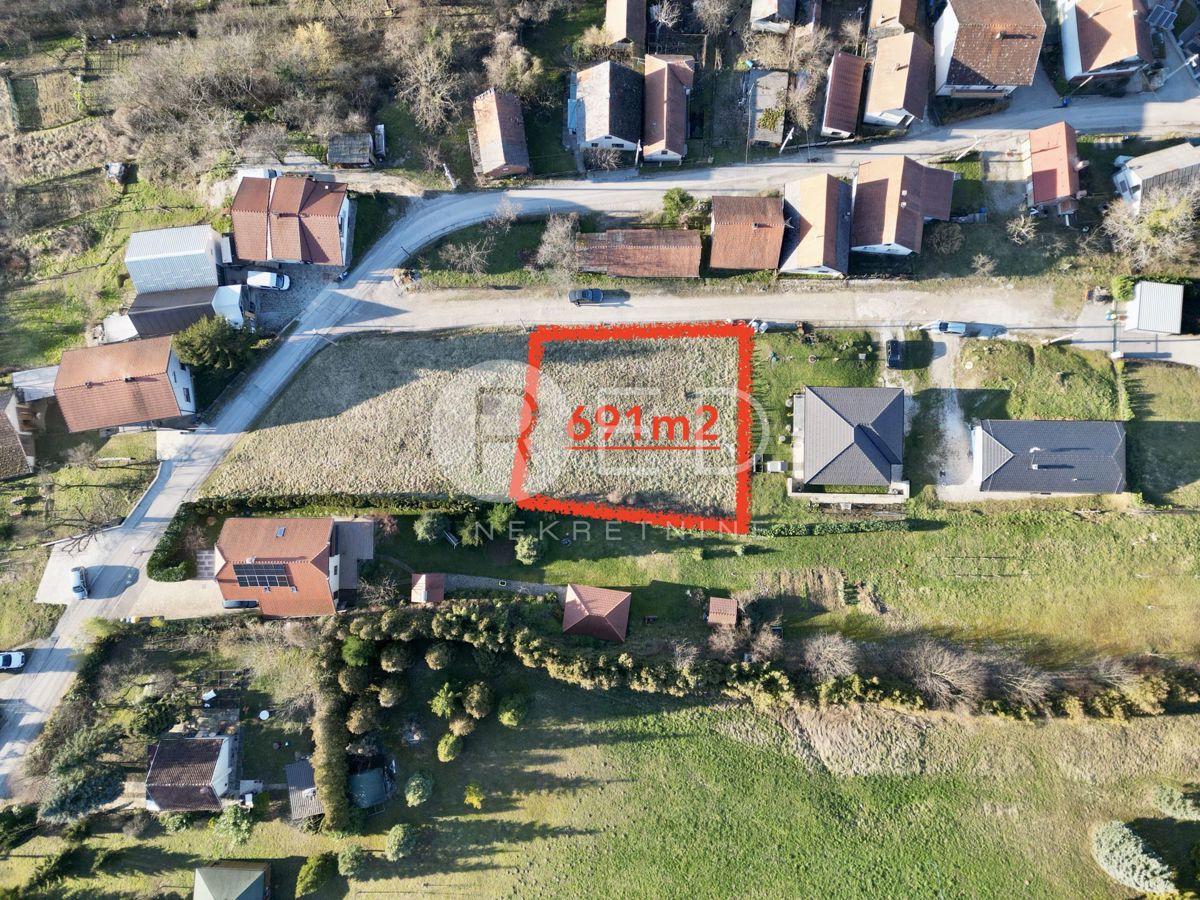 Terreno Bestovje, Sveta Nedelja, 691m2