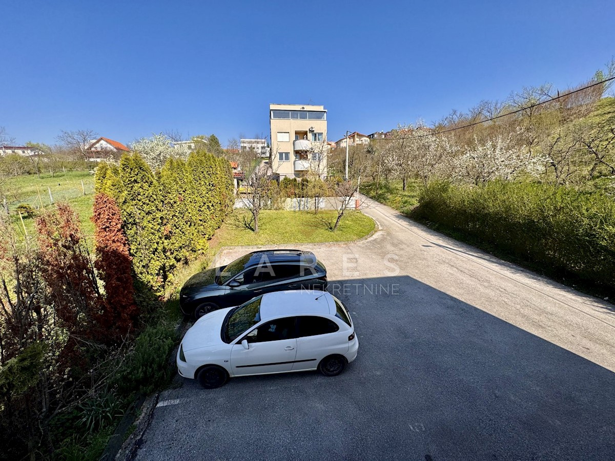 Appartamento Perjavica, Podsused - Vrapče, Gornje padine, 122m2