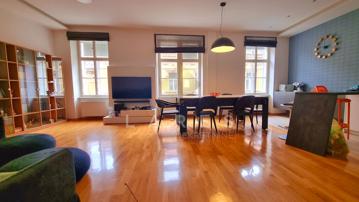 Appartamento Donji grad, Donji Grad, Tomićeva, 109m2