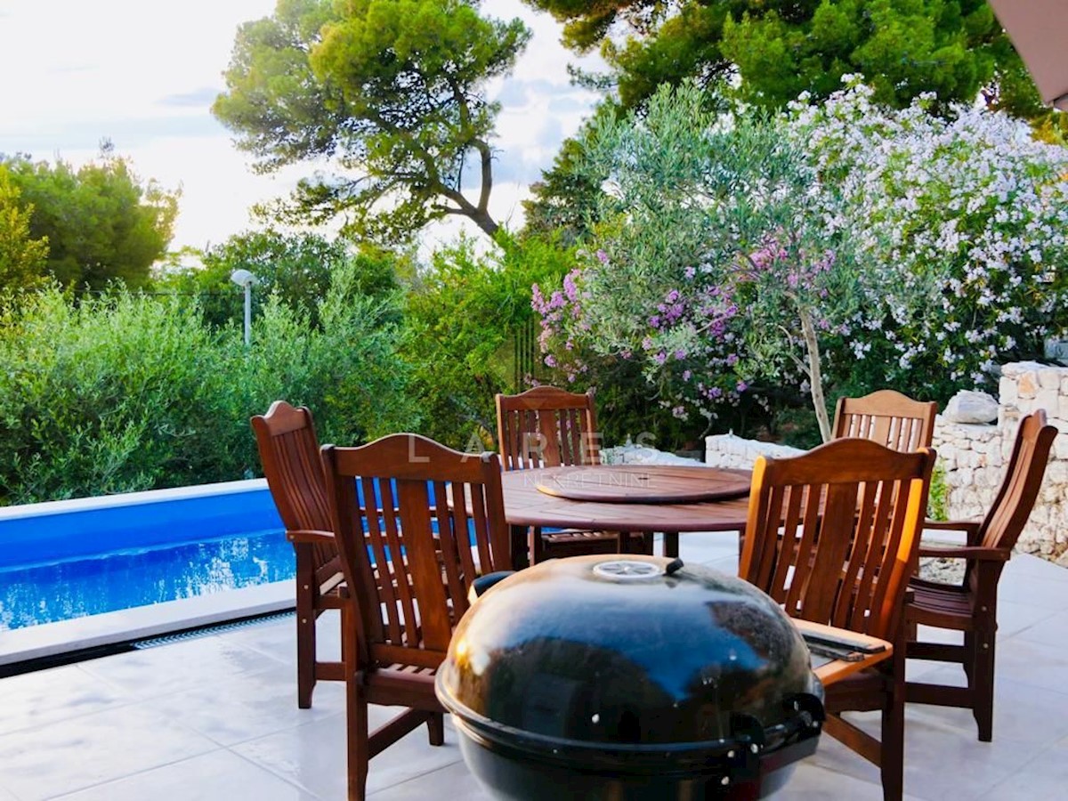 Casa Splitska, Supetar, 160m2