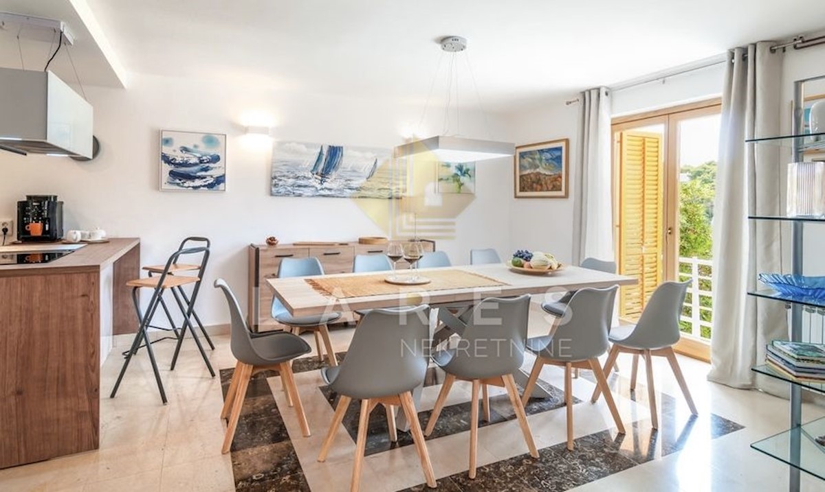 Casa Splitska, Supetar, 160m2