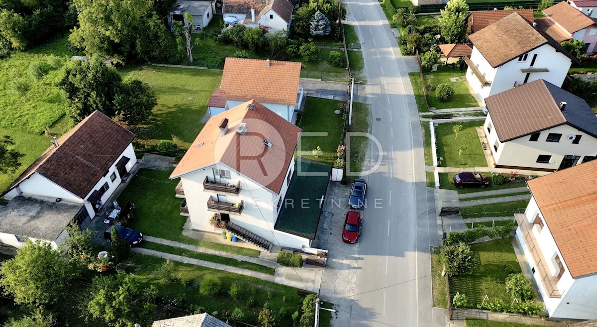 Casa Kopčevec, Dugo Selo - Okolica, 221m2