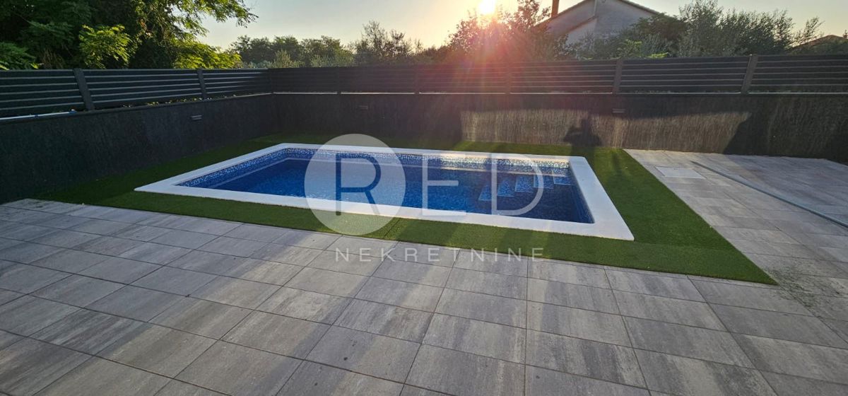 Casa Privlaka, Ulica Alojzija Stepinca , 146m2