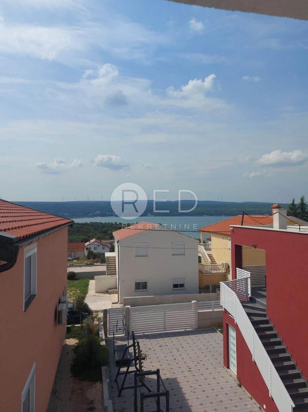 Casa Gornji Karin, Obrovac, Ulica Eugena Kumičića, 83m2