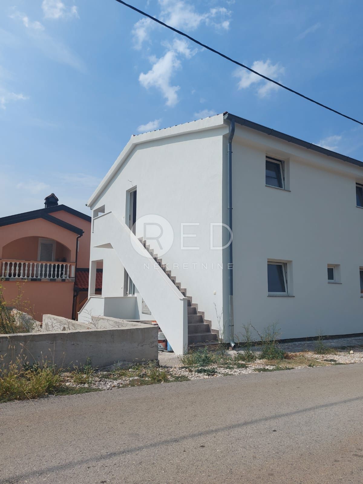 Casa Gornji Karin, Obrovac, Ulica Eugena Kumičića, 83m2