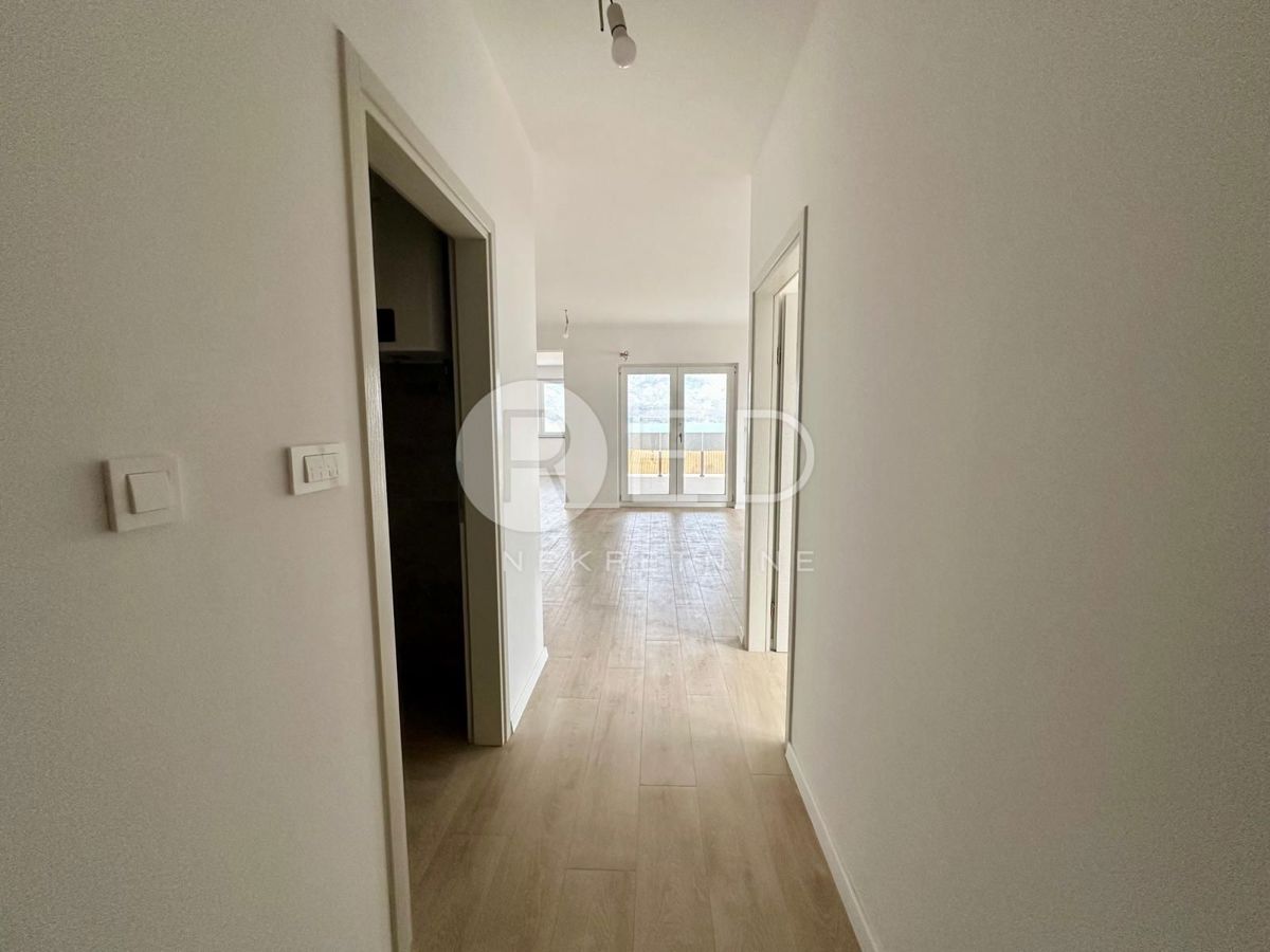 Appartamento Ražanac, 83m2