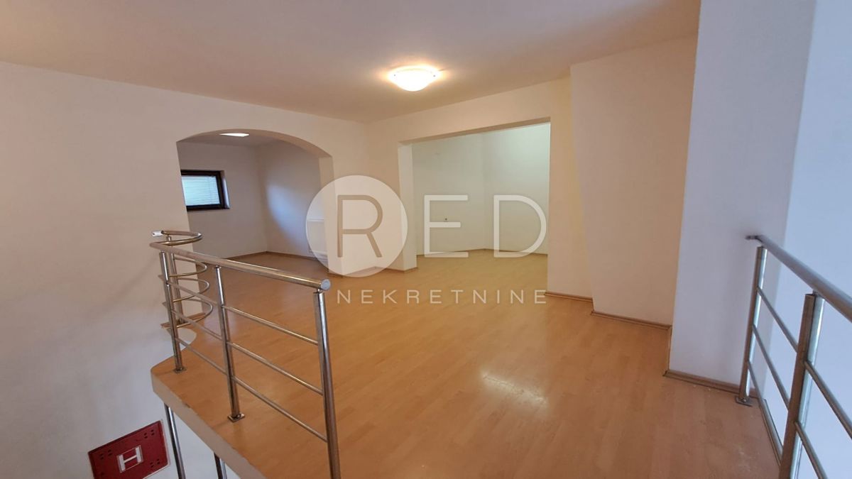 Commerciale Centar, Požega, 80m2