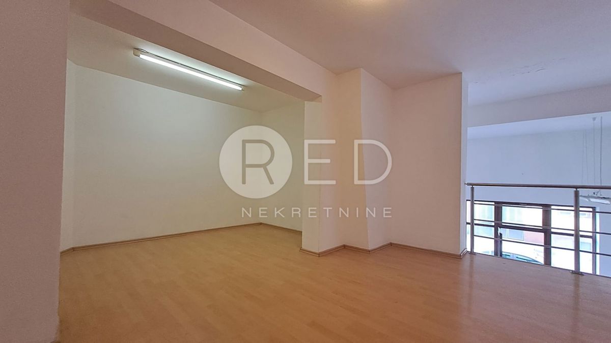 Commerciale Centar, Požega, 80m2