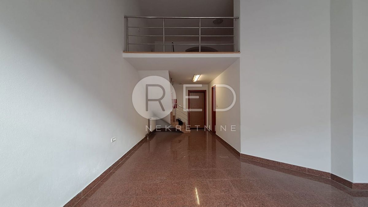 Commerciale Centar, Požega, 80m2