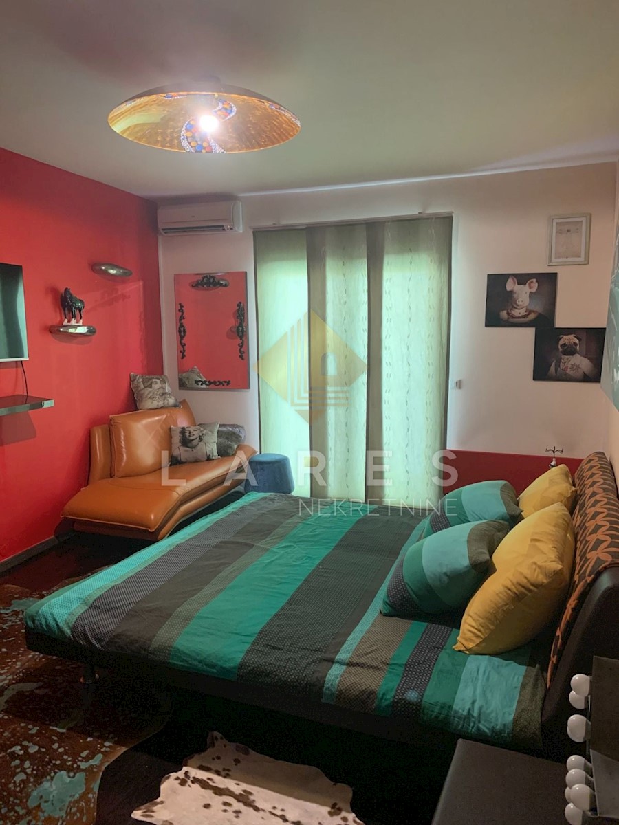 Appartamento Poluotok, Zadar, Ulica Kraljskog Dalmatina, 94m2