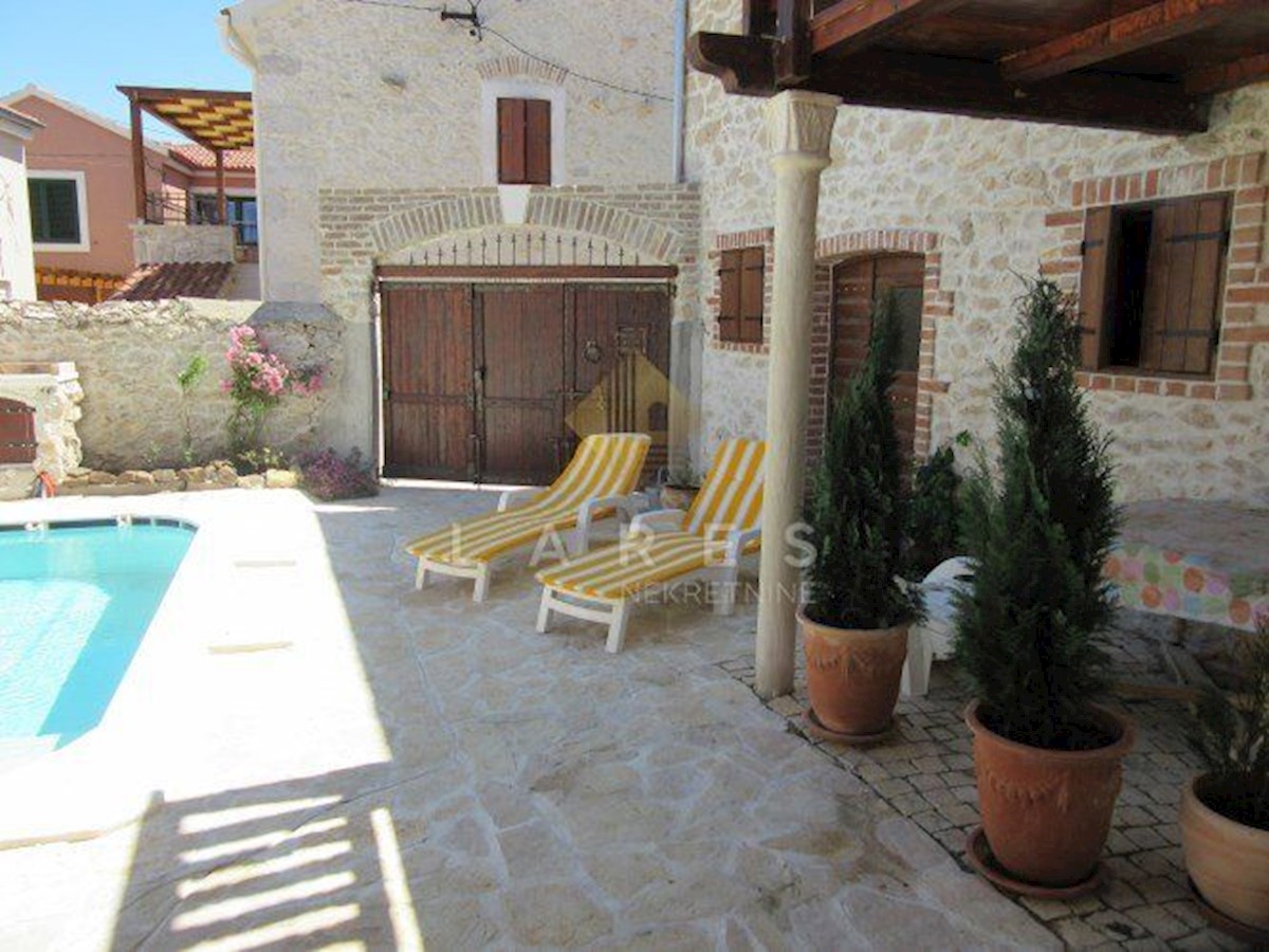 Casa Arbanasi, Zadar, Nadbiskupa Vicka Zmajevića, 295m2