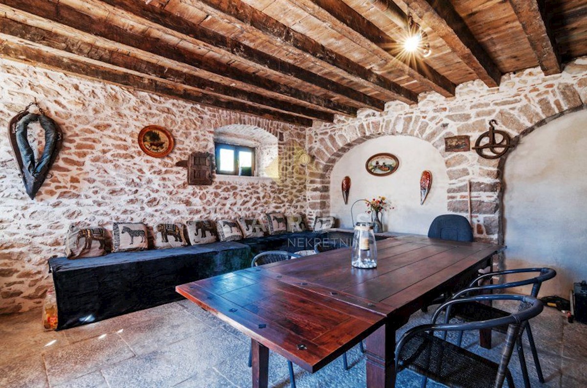 Casa Arbanasi, Zadar, Nadbiskupa Vicka Zmajevića, 295m2