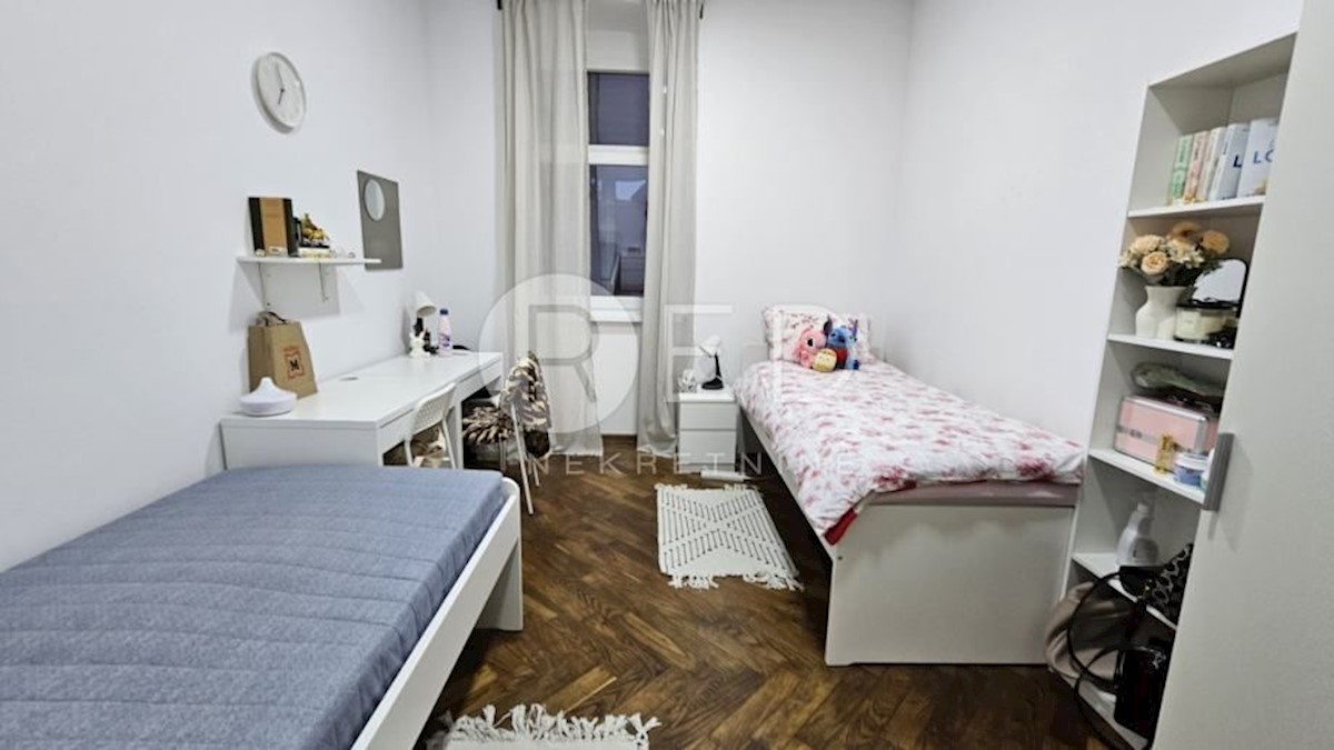 Appartamento Tvrđa, Osijek, STARI DIO GRADA, POTPUNO RENOVIRAN STAN 64 M2, 64,24m2