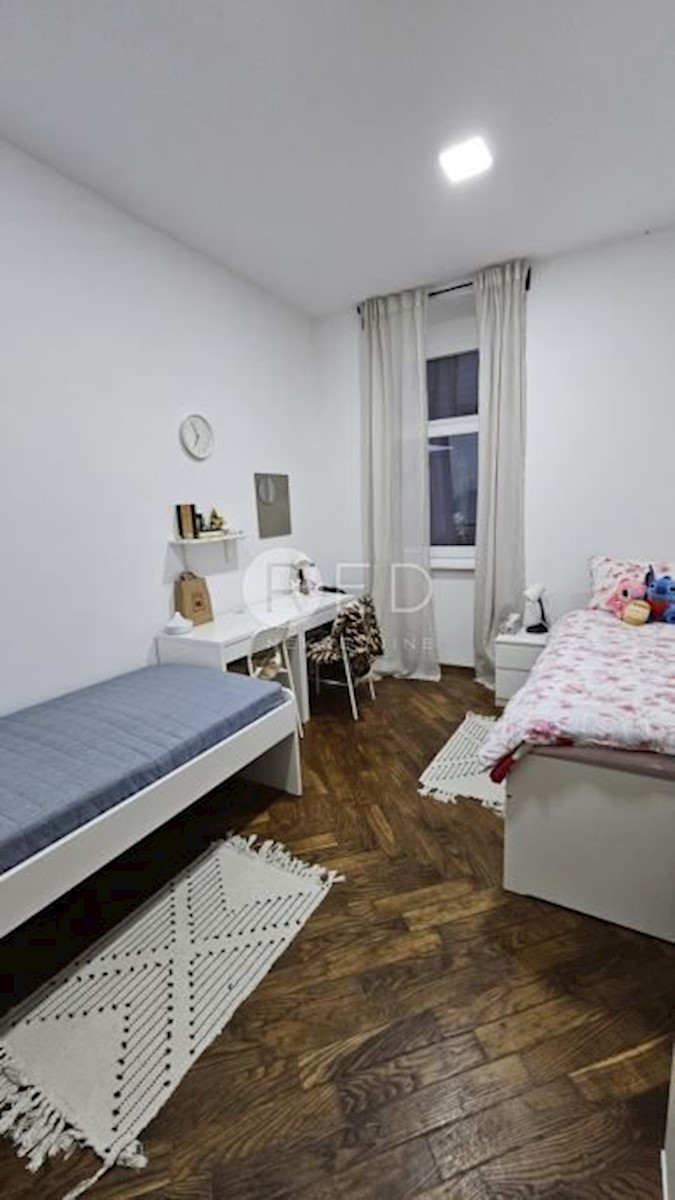 Appartamento Tvrđa, Osijek, STARI DIO GRADA, POTPUNO RENOVIRAN STAN 64 M2, 64,24m2