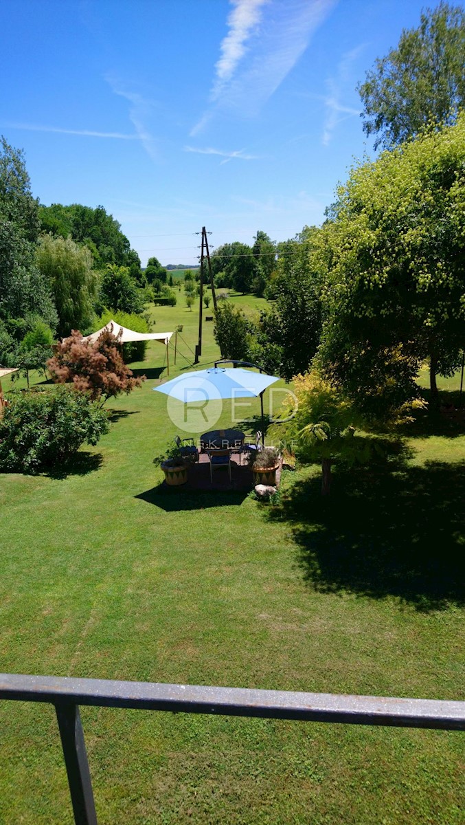 Casa Suza, Kneževi Vinogradi, Kuća i bajkovito imanje u srcu Baranje, 214m2