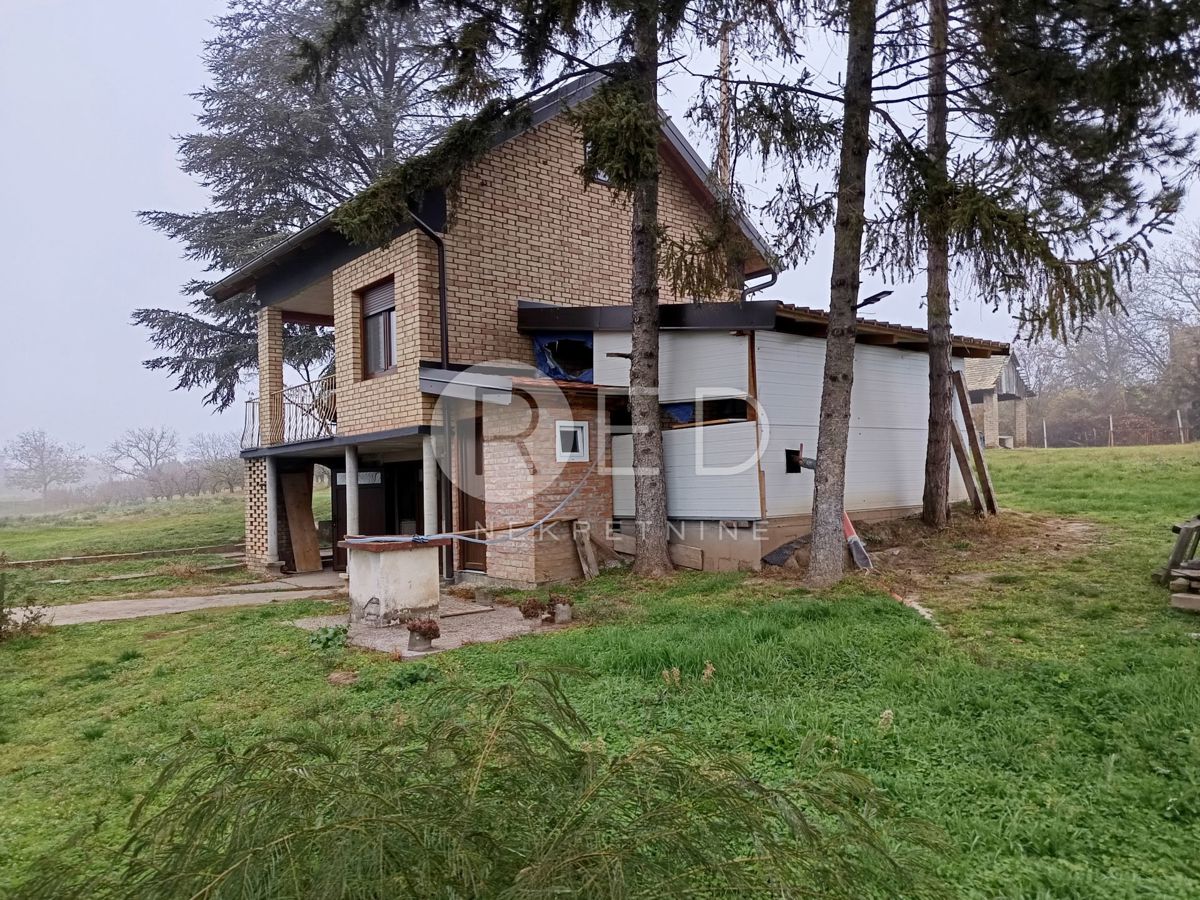 Casa Zmajevac, Kneževi Vinogradi, Imanje u blizini Zmajevca - Baranja, 44m2