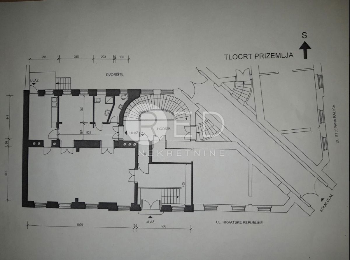 Appartamento Gornji grad / Centar, Osijek, OSIJEK - STROGI CENTAR GRADA , 123,60m2