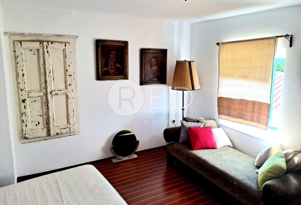 Casa Krk, Matije Gupca, 250m2