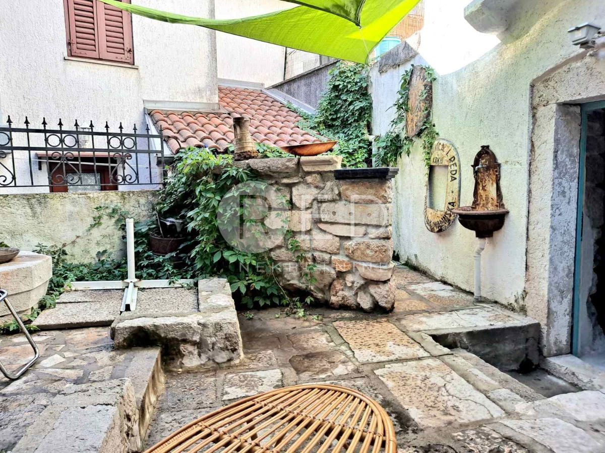 Casa Krk, Matije Gupca, 250m2