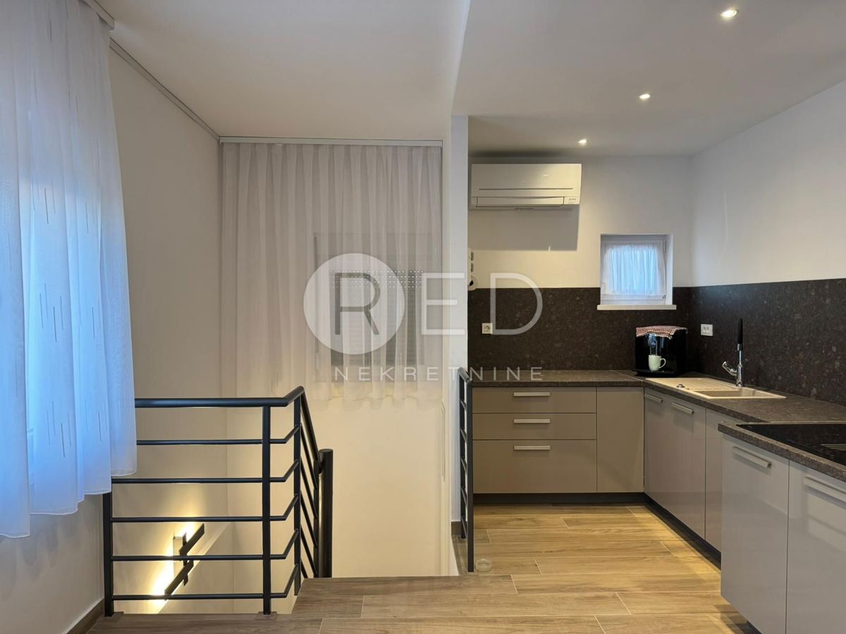 Appartamento Melada (Maslina), Zadar, Melada, 100m2