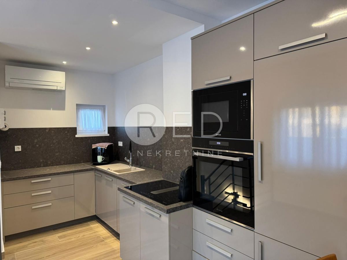 Appartamento Melada (Maslina), Zadar, Melada, 100m2